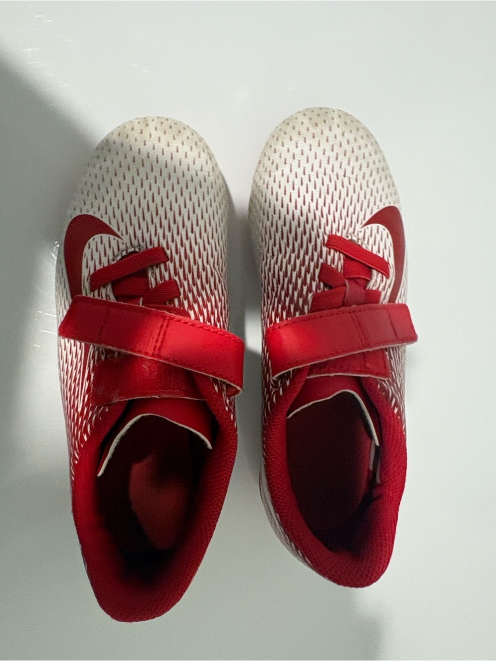 Nike Red and White Kids Sneakers with Hook-and-Loop Strap